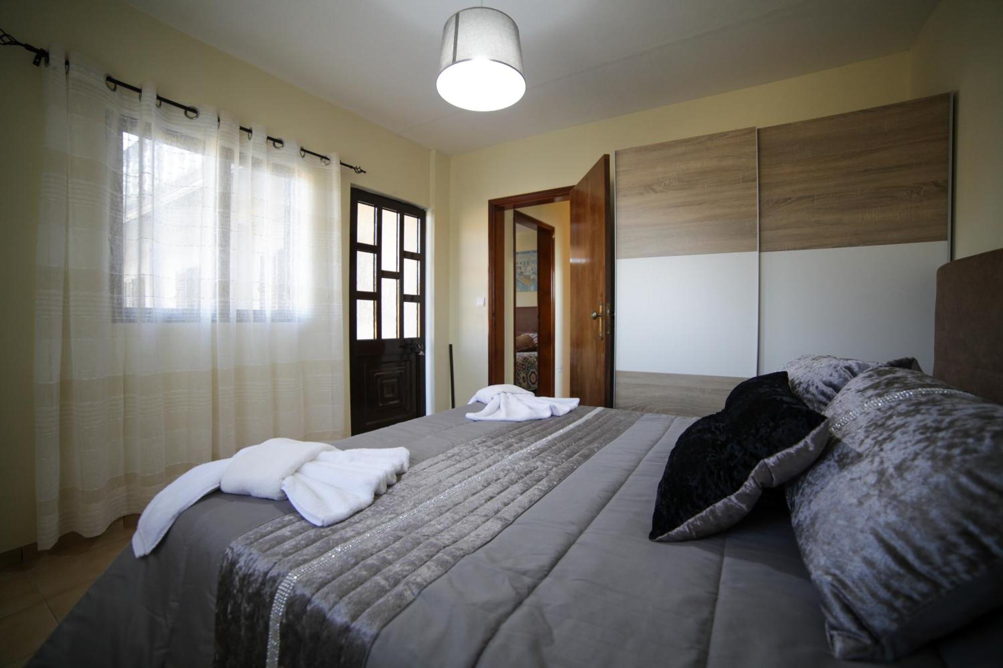 Casa Rural Do Salgueirinho 산토티르소 객실 사진